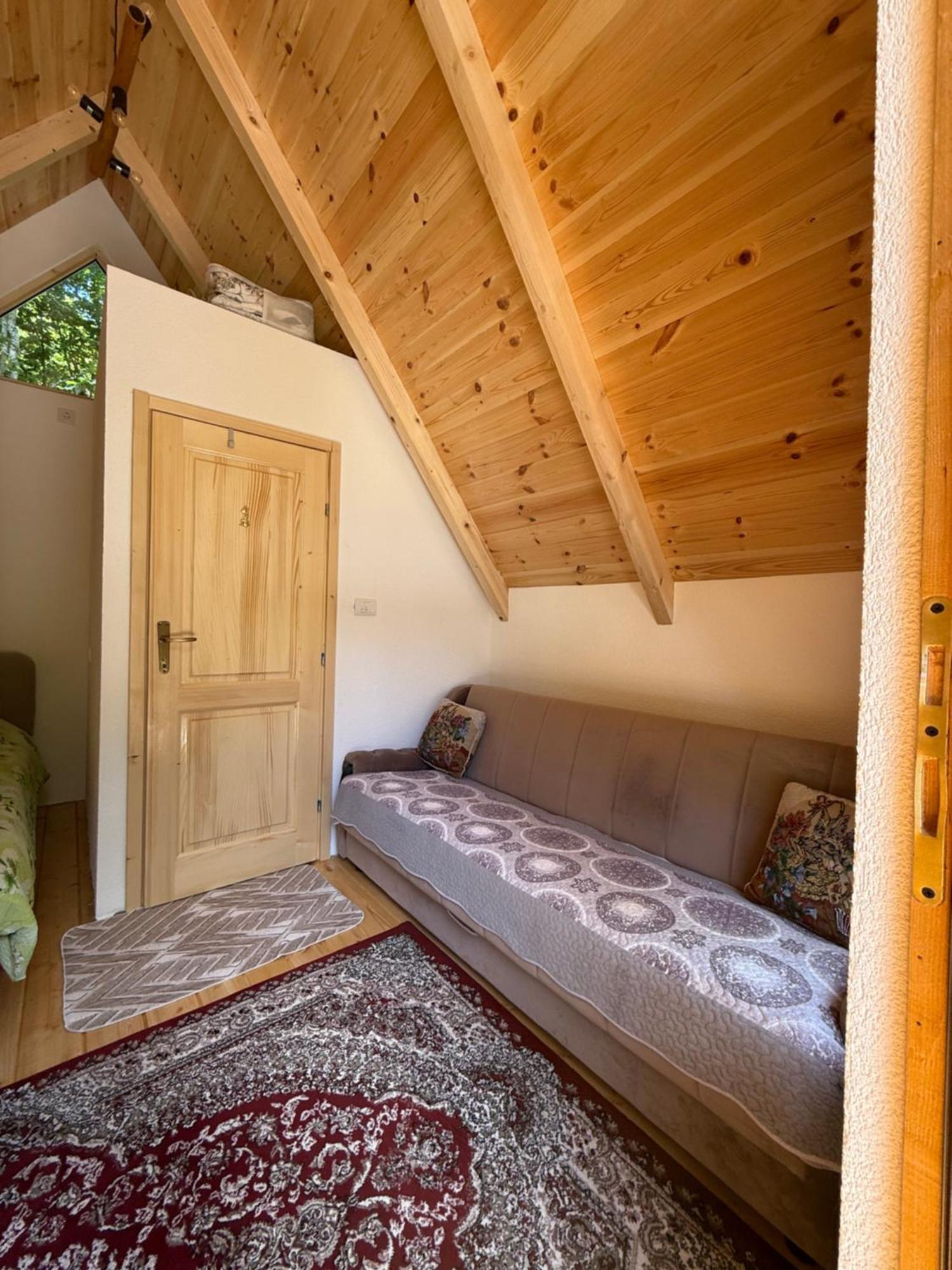 Villa Wildbeauty Grebaje à Vuthaj Extérieur photo